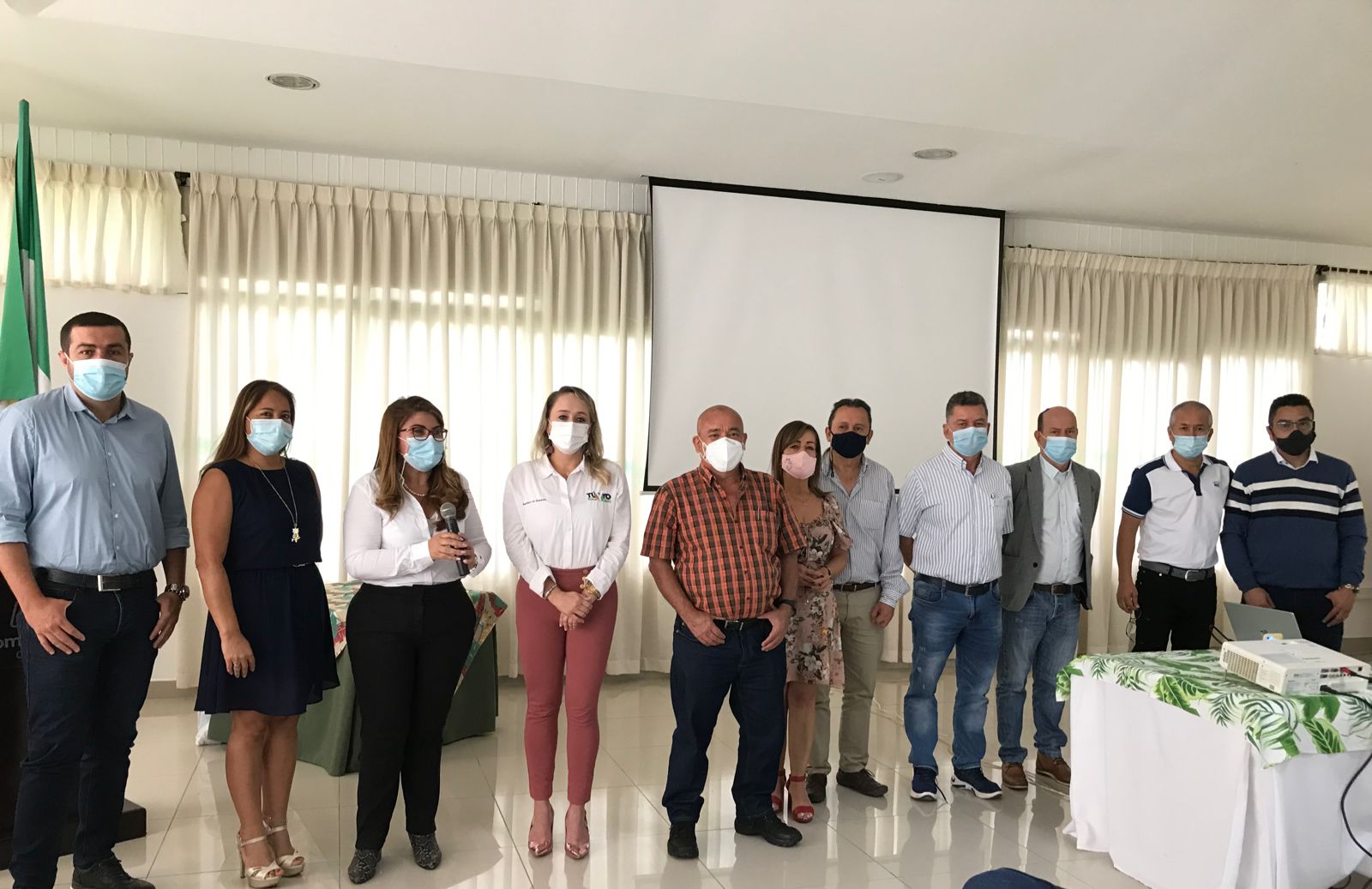 CON EL MEJORAMIENTO DE LOS PUNTAJES DE LAS PRUEBAS SABER, ABREN LAS PUERTAS A LA EDUCACIÓN SUPERIOR PARA EL QUINDÍO