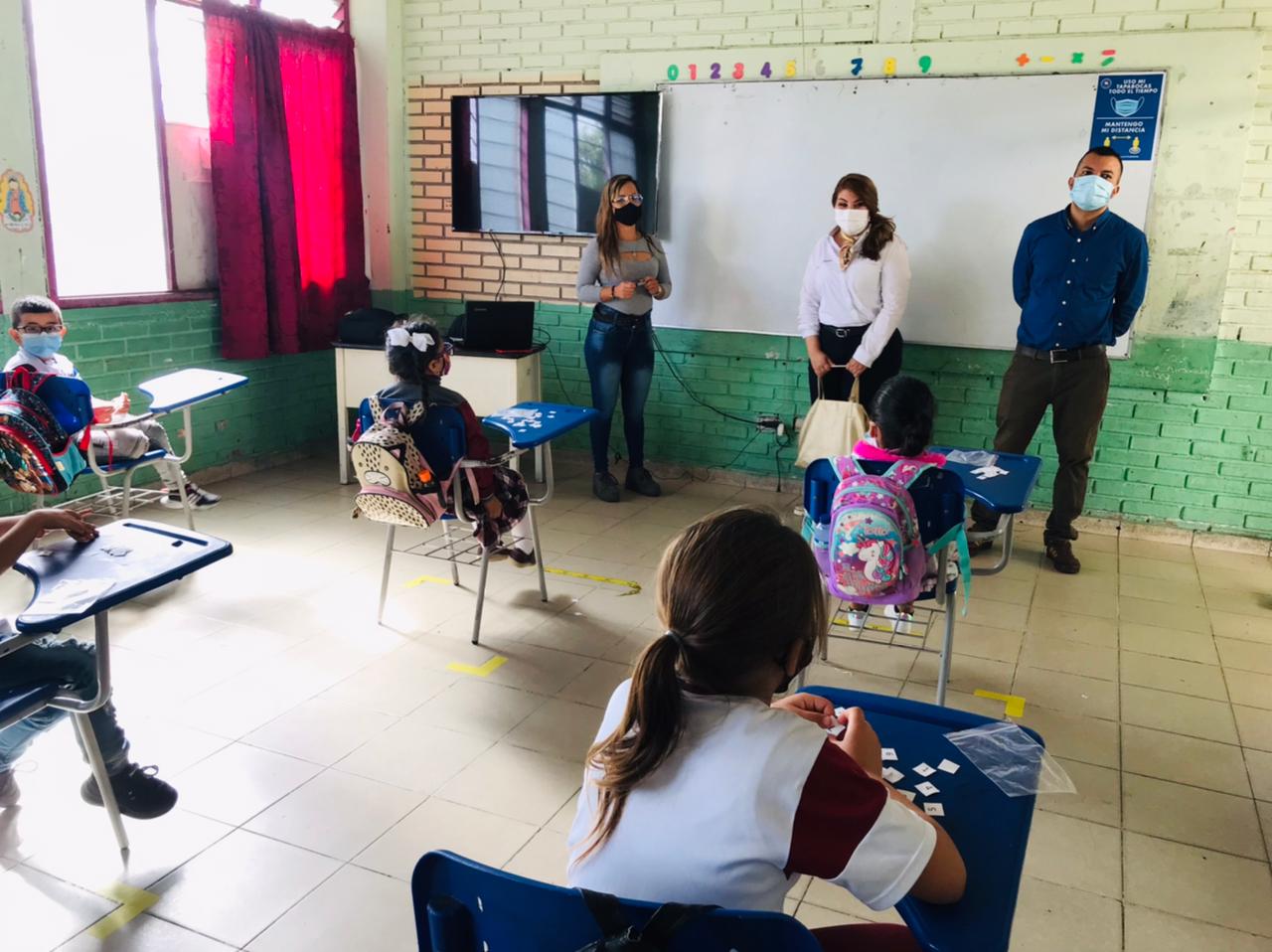 EN COMPAÑIA CON SUS HOMÓLOGOS DE TODO EL PAÍS, SECRETARÍA DE EDUCACIÓN ANALIZARÁ LA MECANICA DE REGRESO A CLASES PRESENCIALES