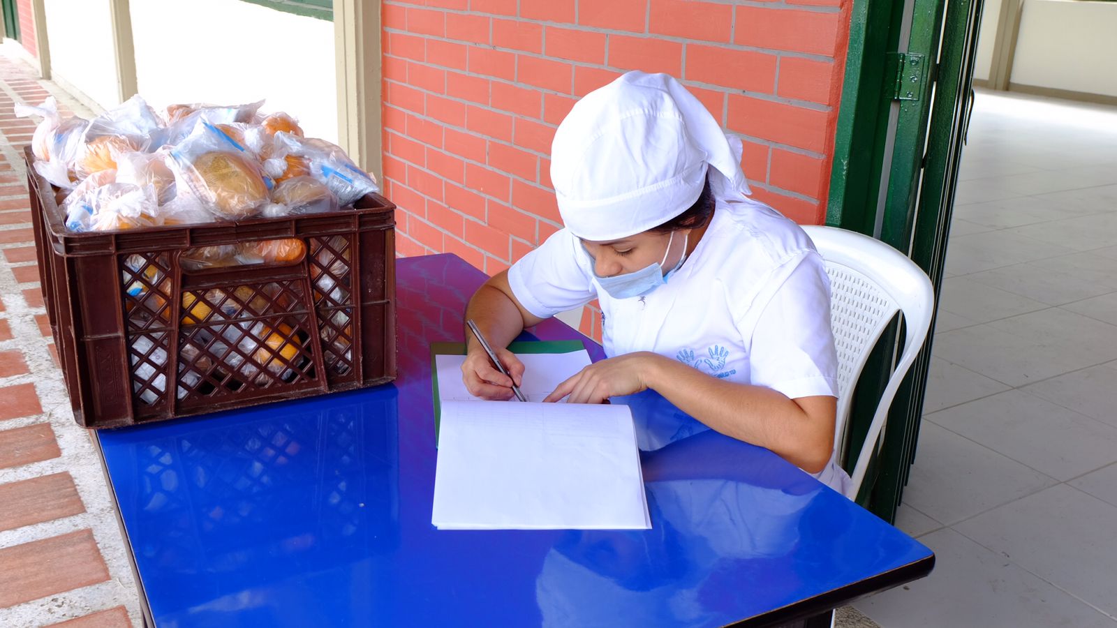 ESTE MIÉRCOLES 2 DE MARZO SE ADJUDICA EL NUEVO CONTRATO PARA EL PROGRAMA DE ALIMENTACIÓN ESCOLAR - PAE